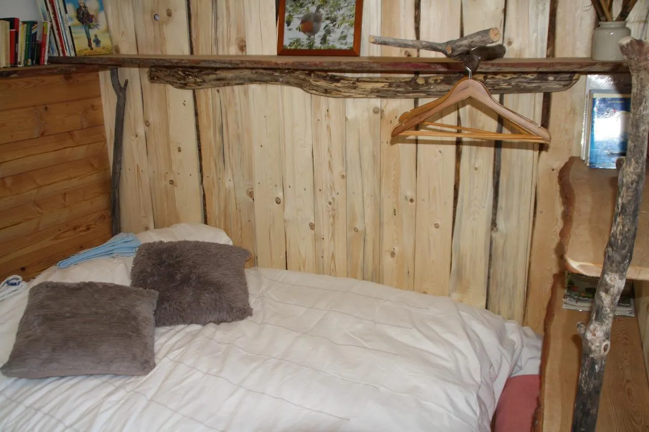 La petite étoile d'hôtes en Mercantour Saint-Dalmas-le-Selvage Bed & Breakfast